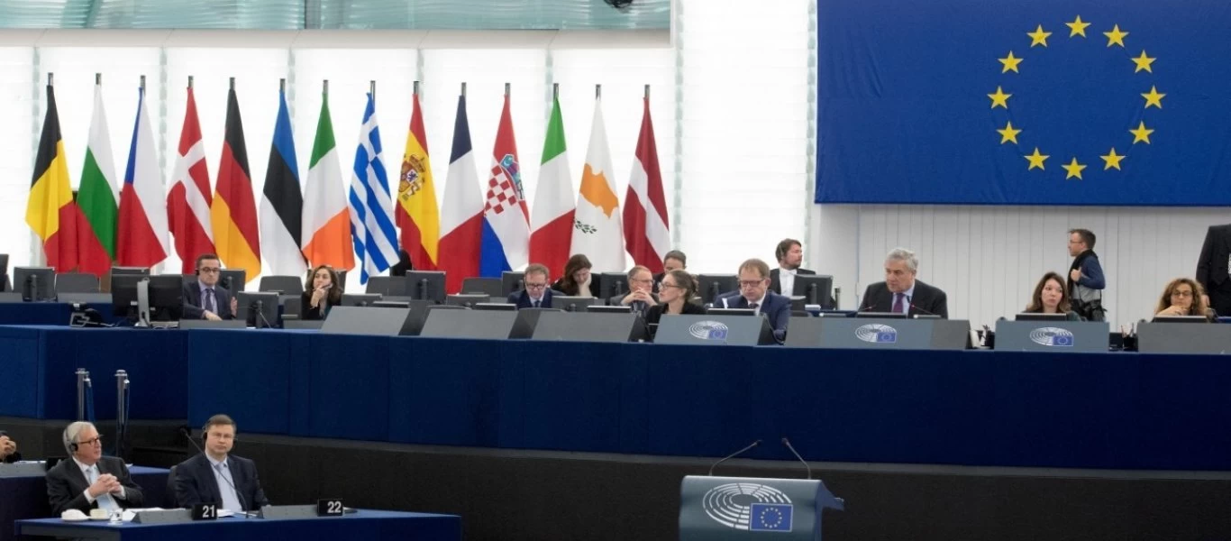 Κομισιόν: «Δεν θα ξαναγυρίσει η τρόικα με το ταμείο ανάκαμψης»